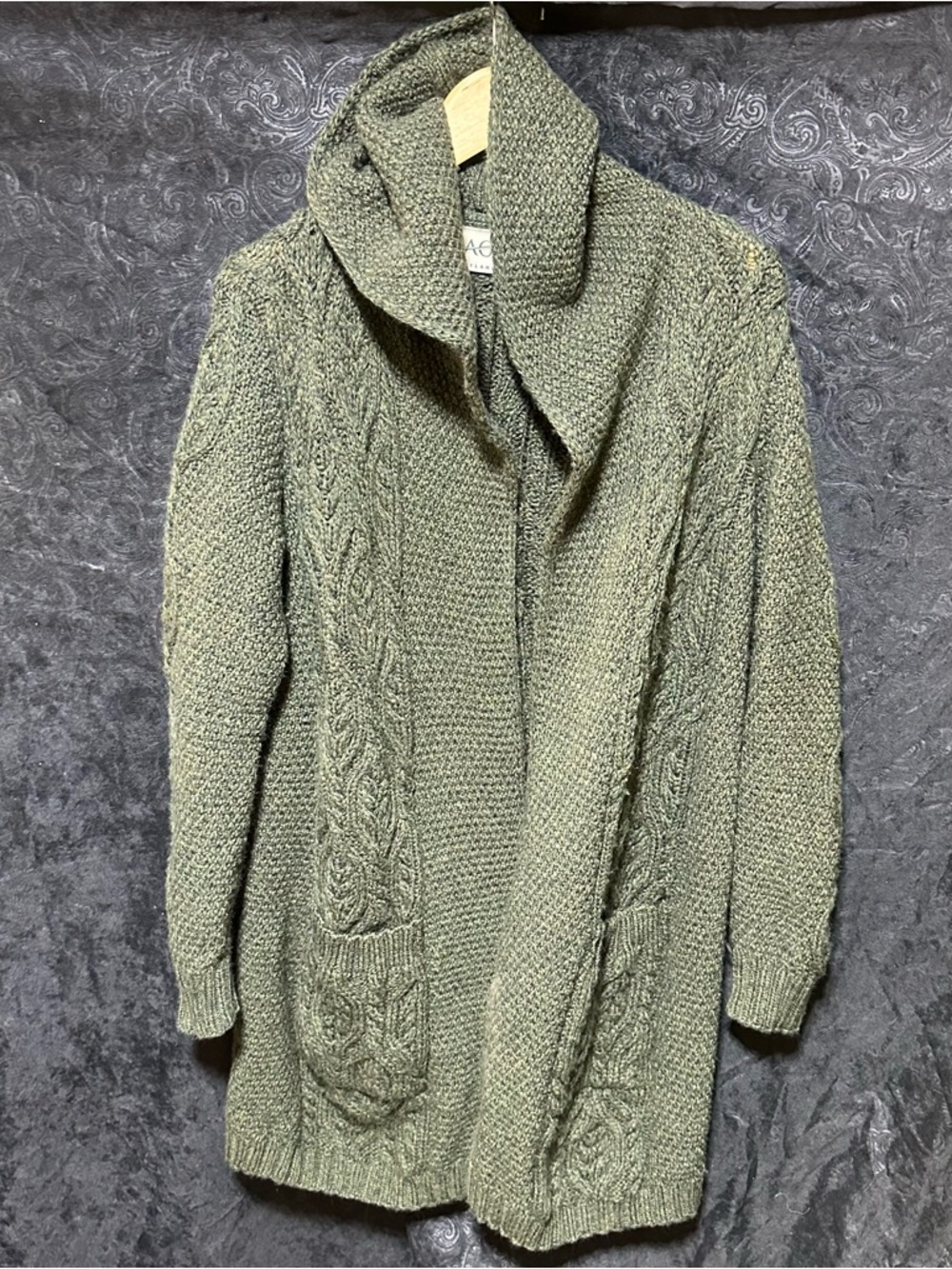 NWOT! Cozy M Olive Cable Knit SAOL Women's Sweater Cardigan hooded